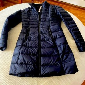 Lululemon coa… three quarter navy